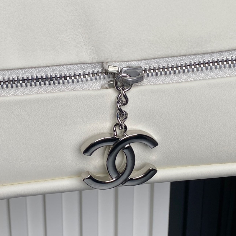 Ch**el gabrielle bags